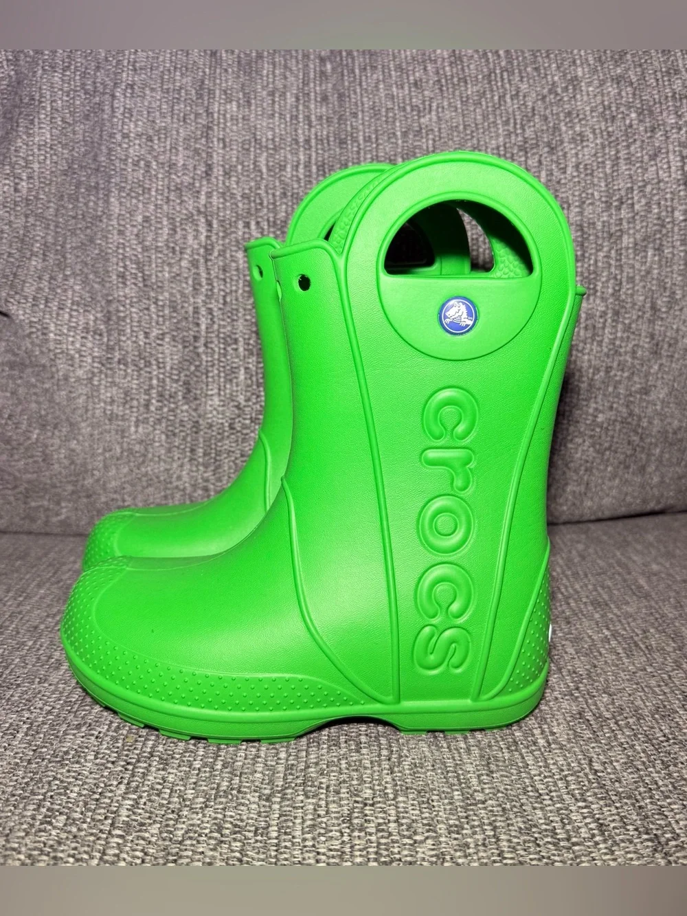 NEW- Crocs Kids' Handle It Rain Boots green reflective light weight size C13